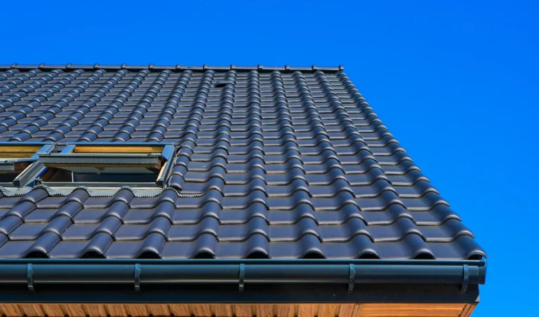 Choosing the Right Roof for Your Home: Materials and Benefits